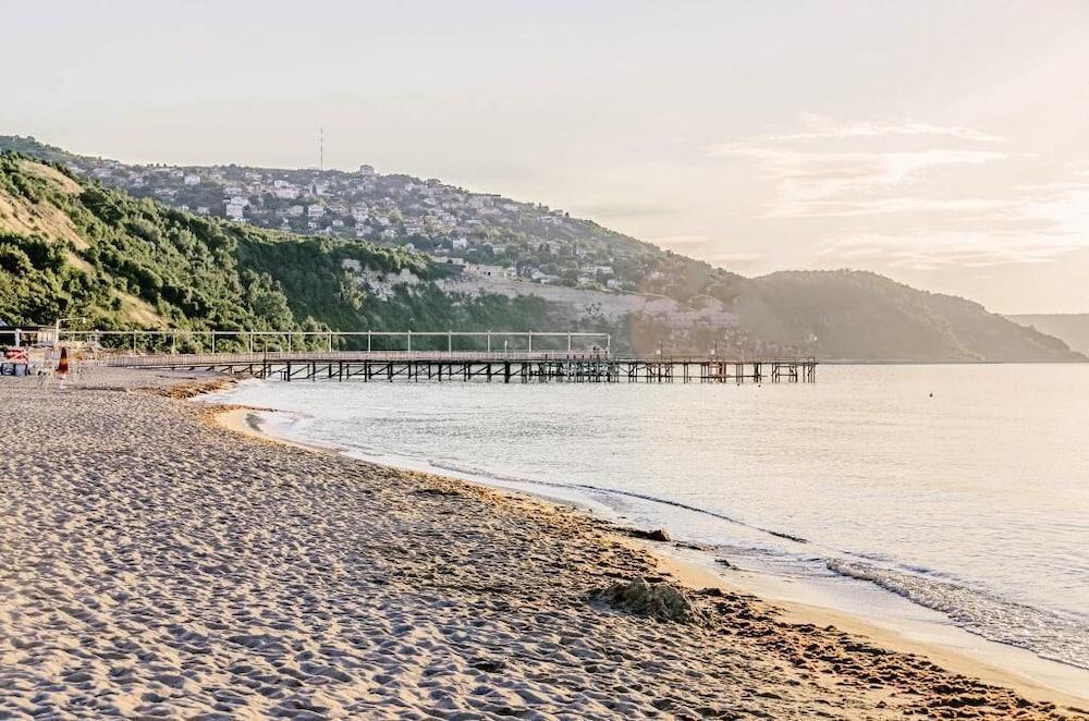 Hotel Orhidea Albena Eksteriør bilde